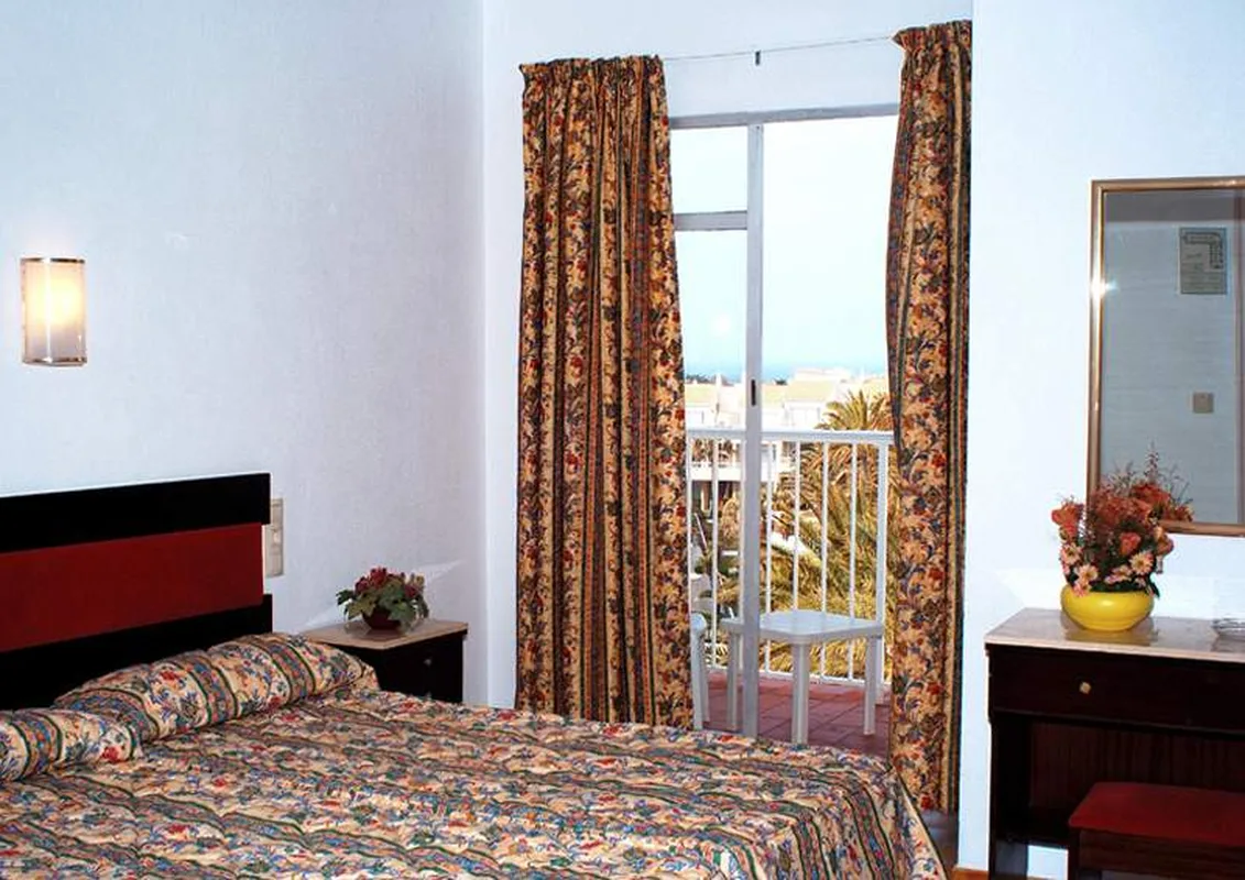 Globales Los Delfines Hotel — hoofdfoto