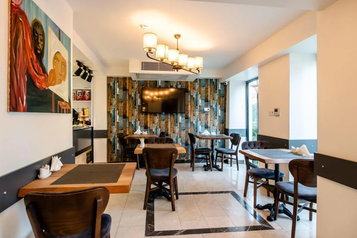 The Camelot Hotel — hoofdfoto