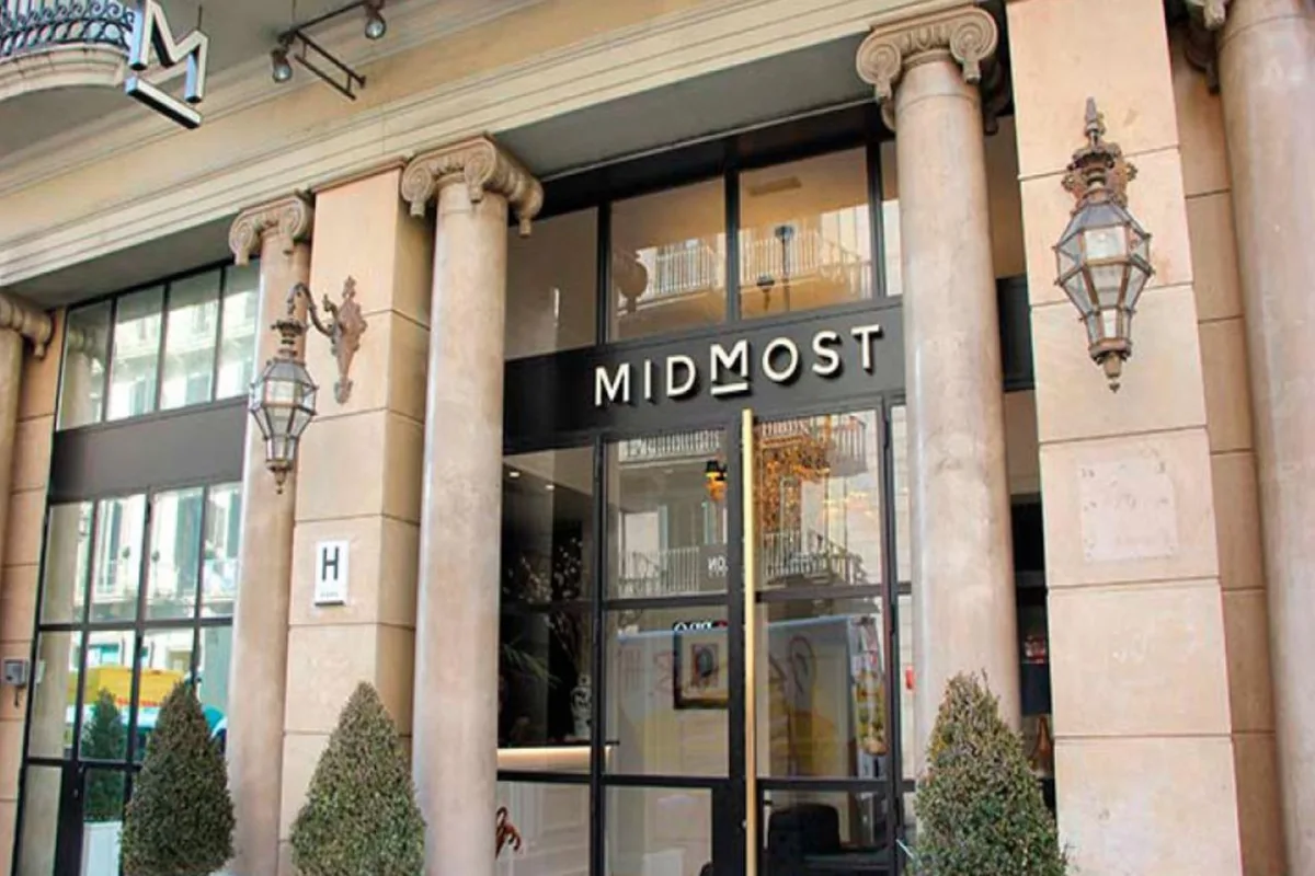 Hotel Midmost — hoofdfoto