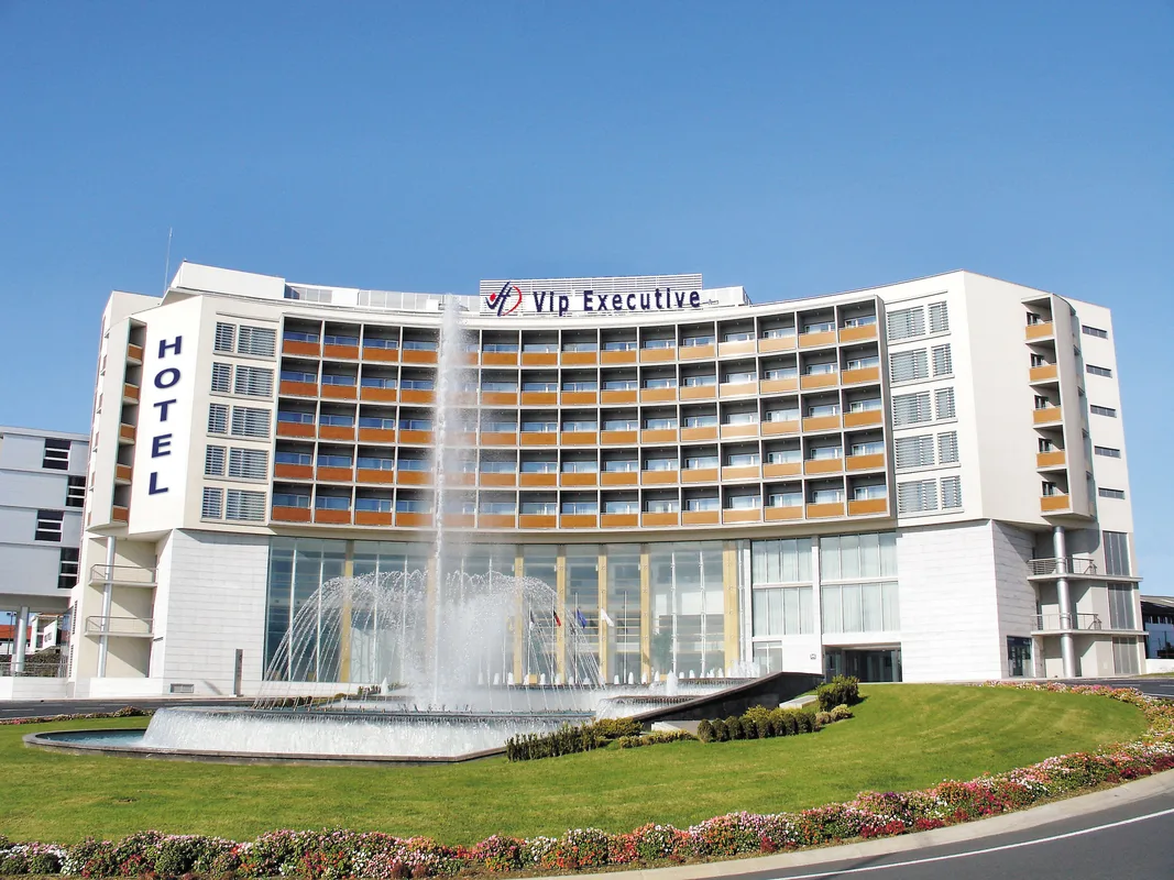 Vip Executive Azores, hoofdfoto