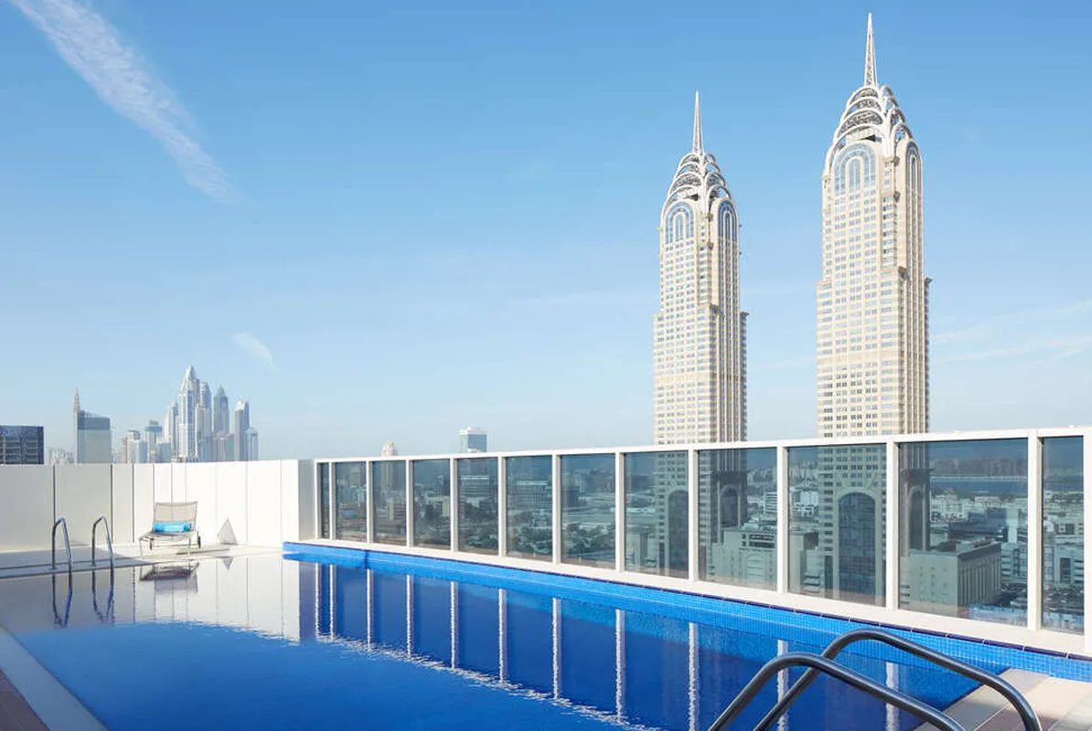 Naumi Hotel Dubai — hoofdfoto