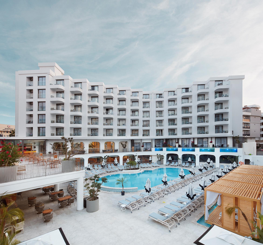 Hotel Lalila Blue Suites — hoofdfoto