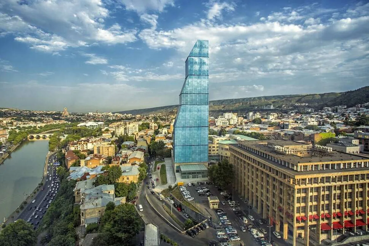The Biltmore Hotel Tbilisi — hoofdfoto