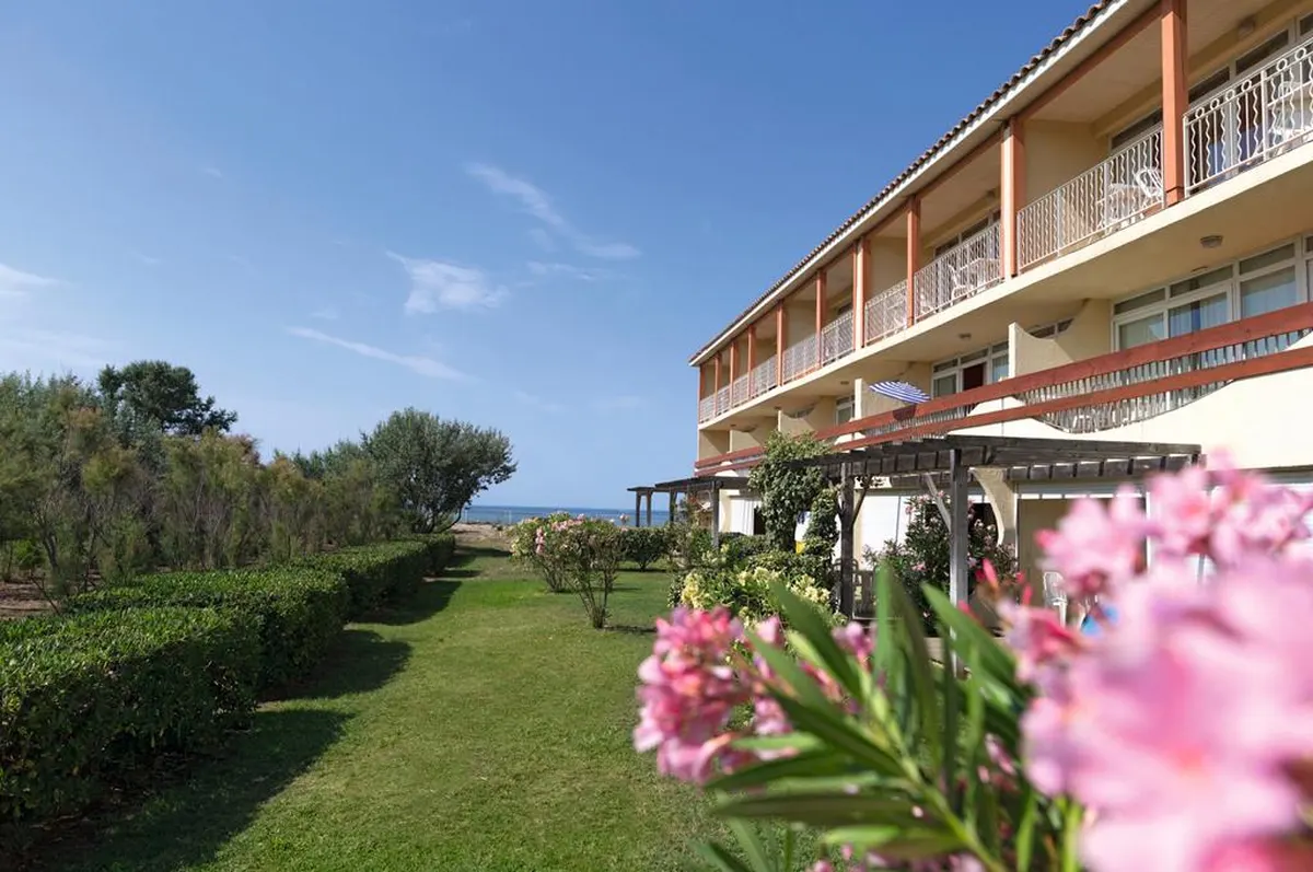 Sowell Family Le Grau du Roi — hoofdfoto