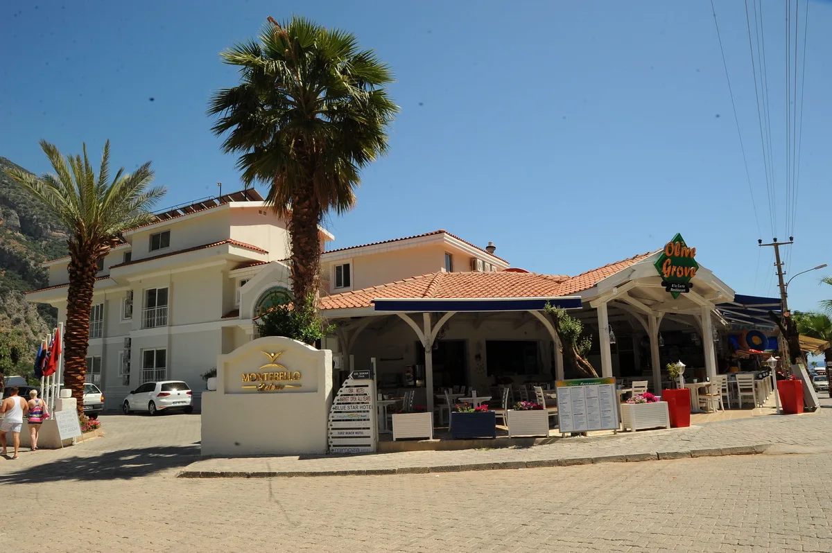 Montebello Deluxe Hotel, hoofdfoto