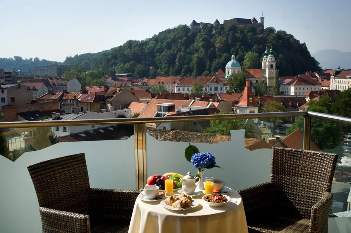 Cityhotel Ljubljana — hoofdfoto