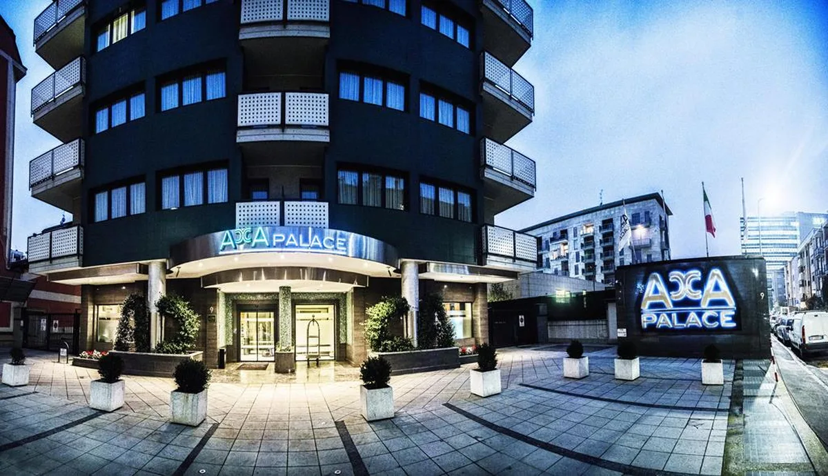 Acca Palace — hoofdfoto