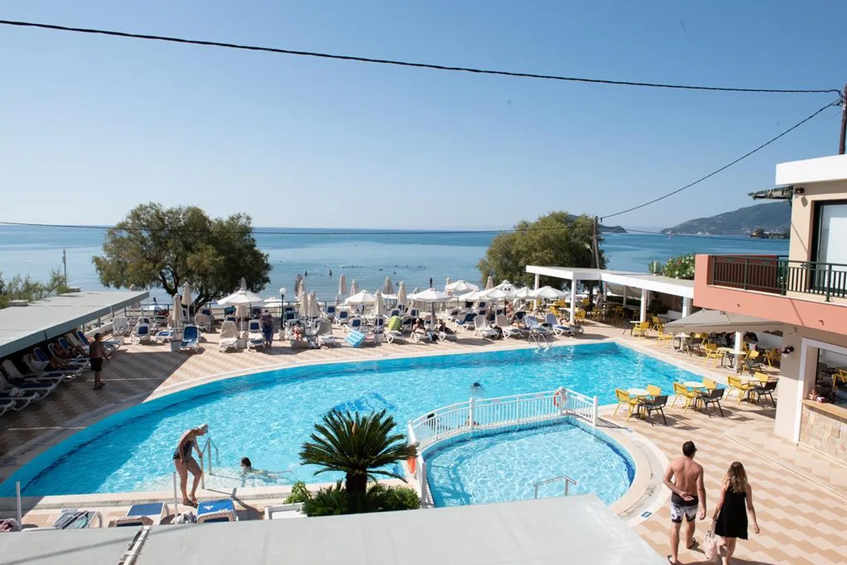 Mediterranean Beach Resort — hoofdfoto