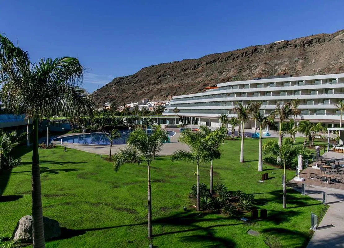 Radisson Blu Resort & Spa Mogan — hoofdfoto