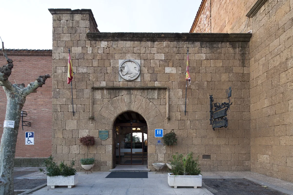 Parador de Benavente — hoofdfoto