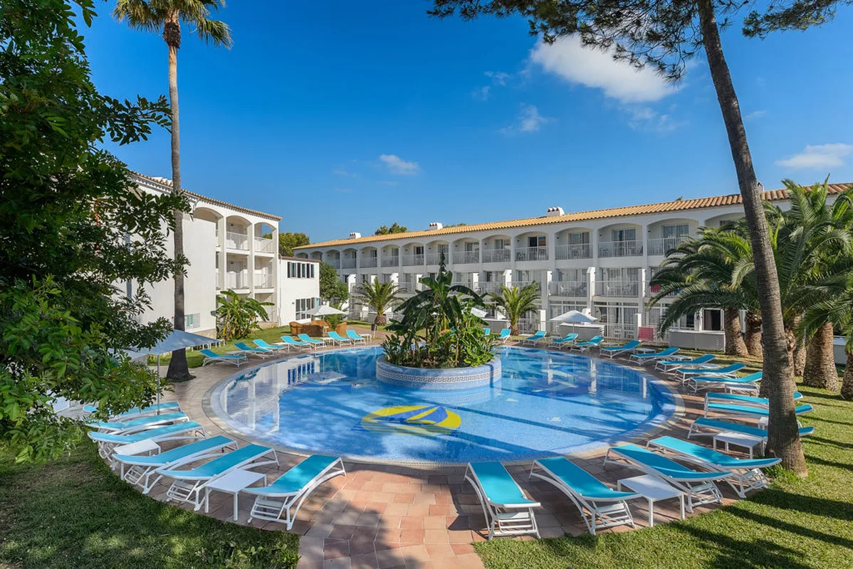 Vibra Cala Tarida — hoofdfoto