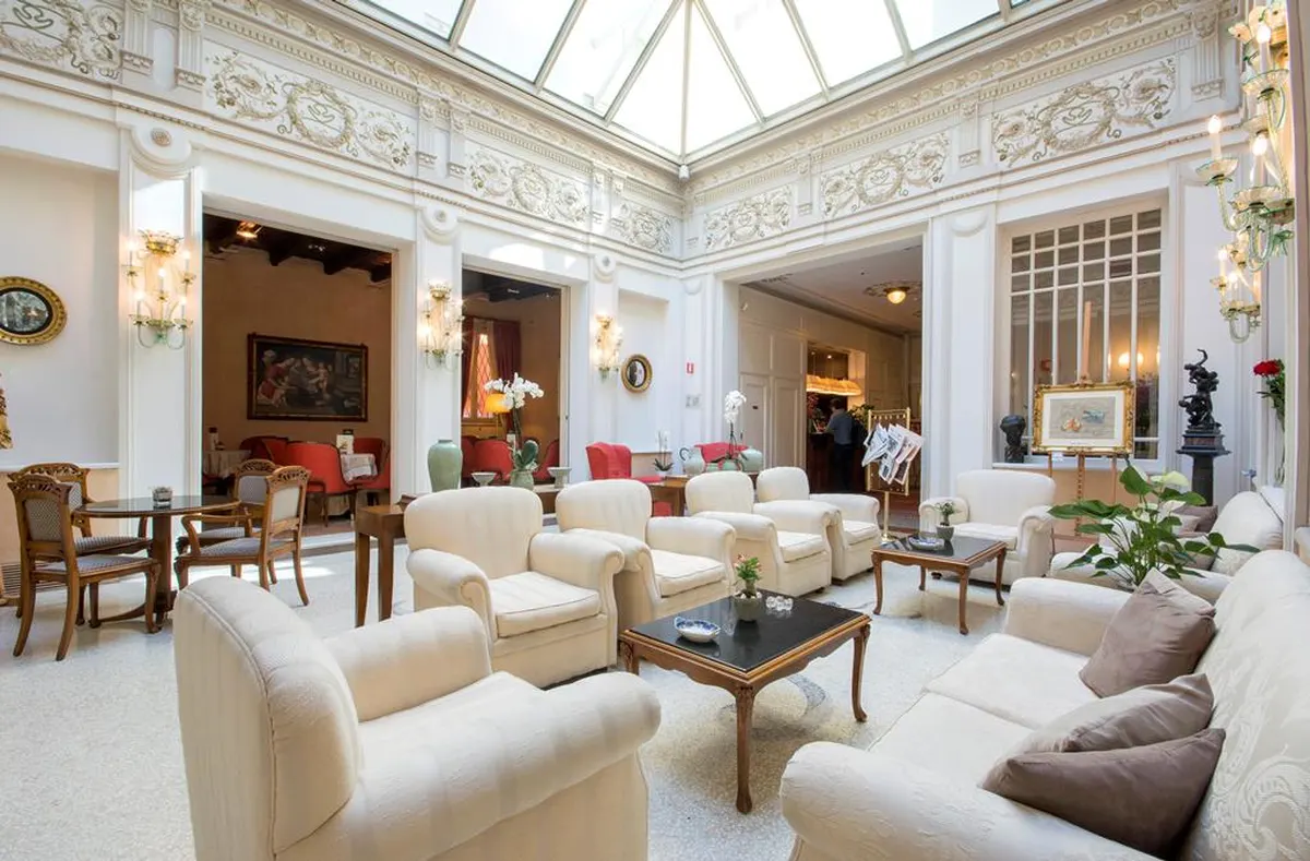 Corona d'Oro — hoofdfoto