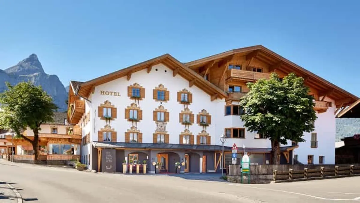 Hotel der Grüne Baum — hoofdfoto