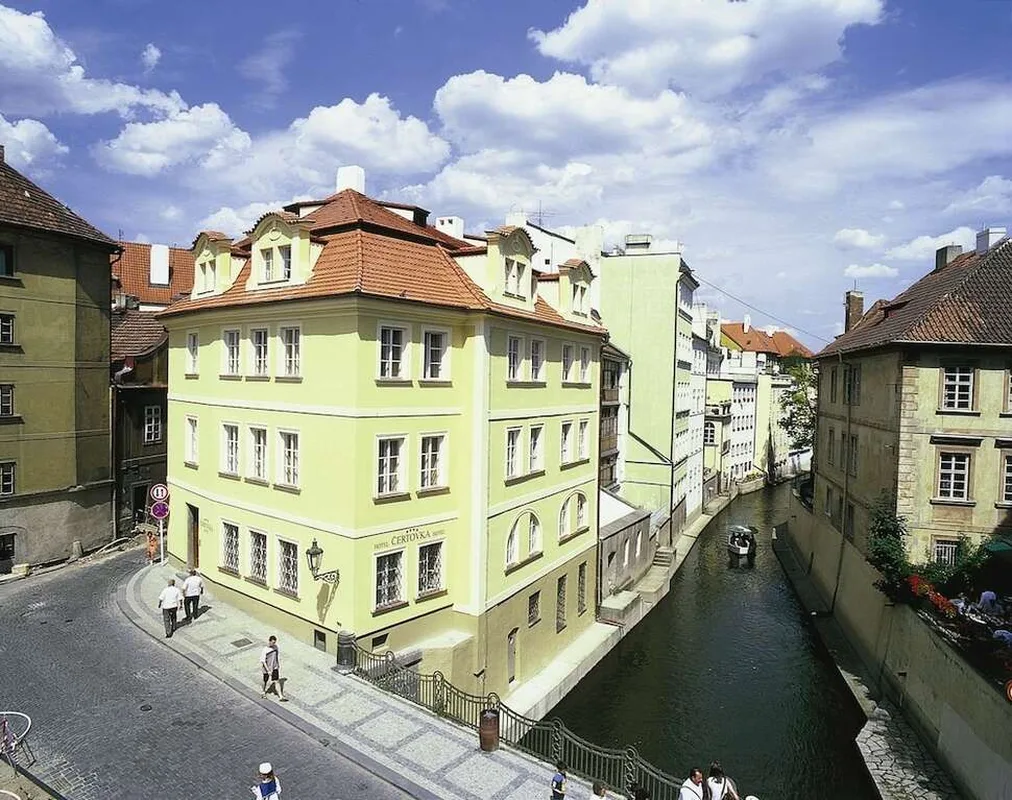 Hotel Certovka — hoofdfoto