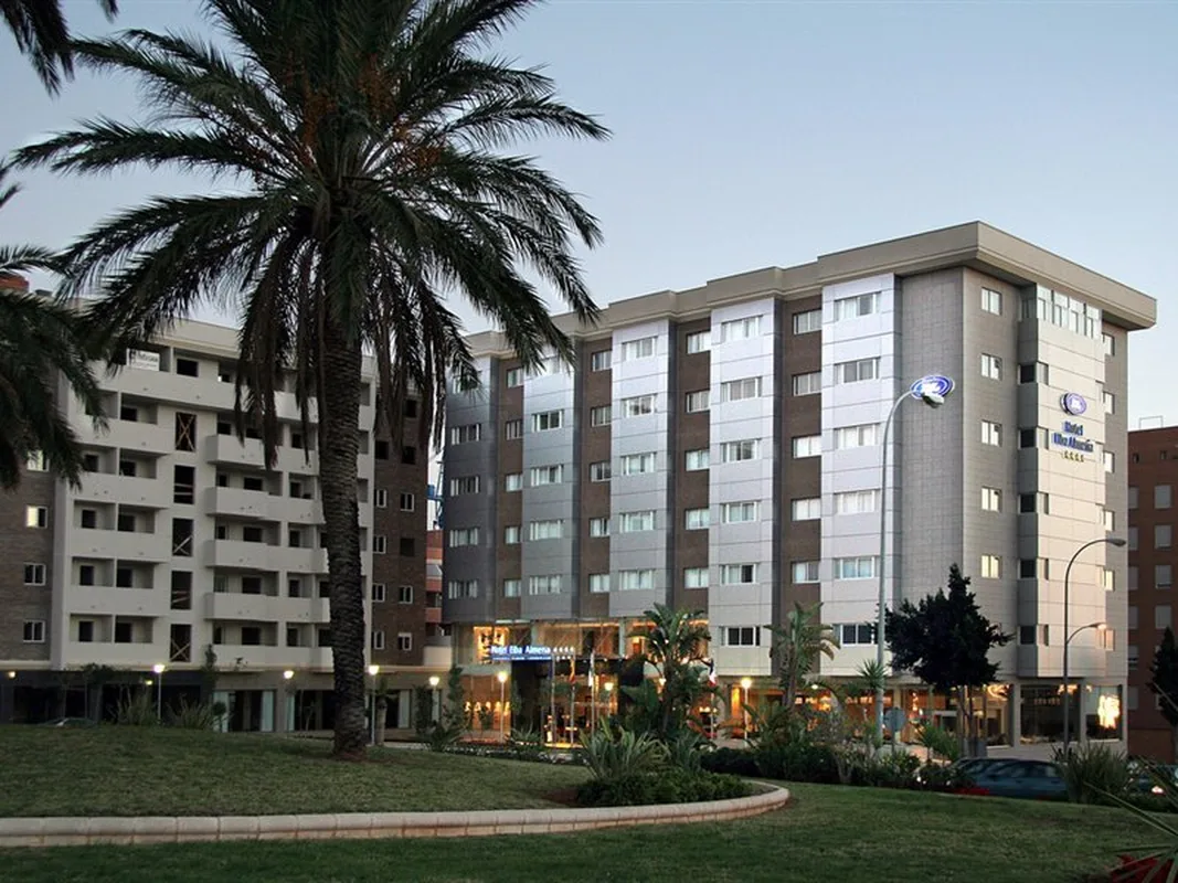Elba Almería Business & Convention Hotel — hoofdfoto