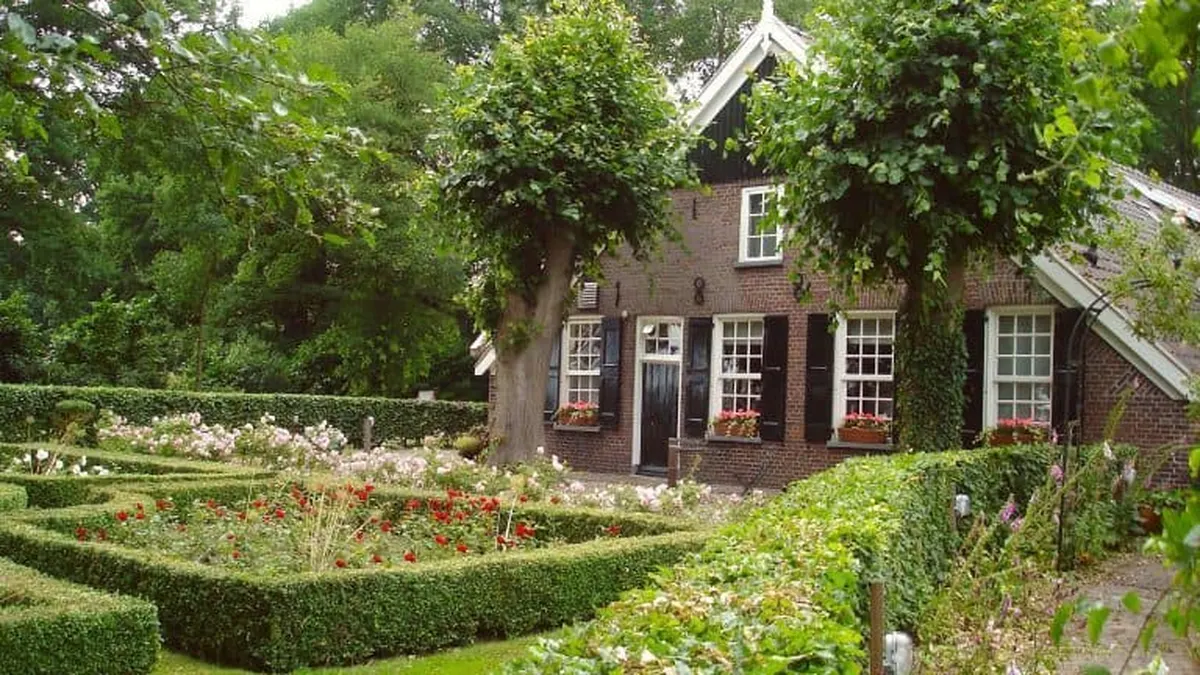 Boutique Hotel en Boerderij restaurant De Gloepe — hoofdfoto