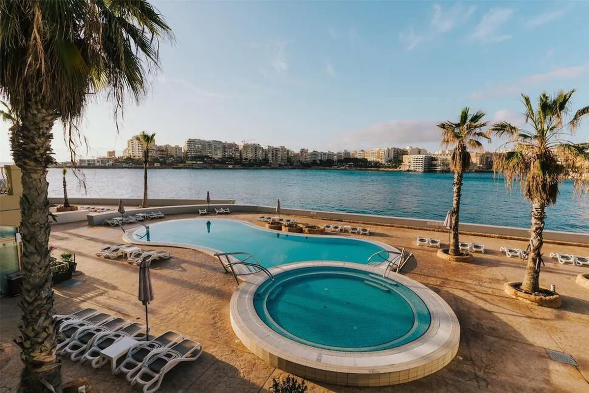 Cavalieri Hotel Malta a member of Radisson Individuals — hoofdfoto