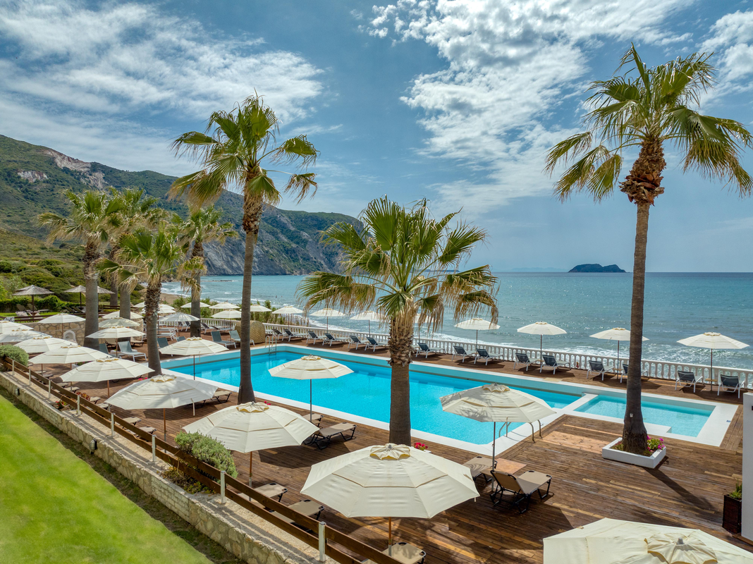 Hotel Crystal Beach — hoofdfoto