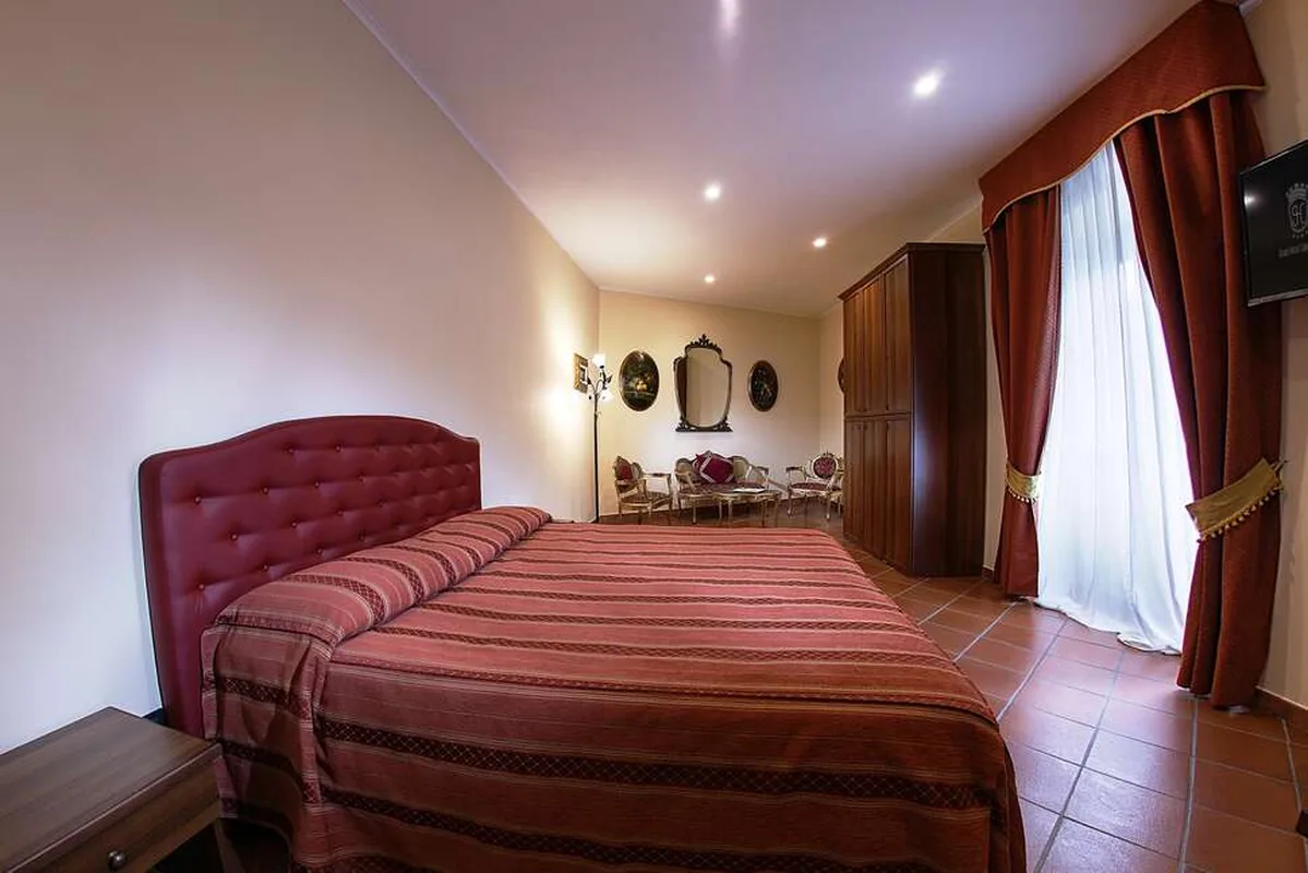 Grand Hotel Capodimonte Naples — hoofdfoto