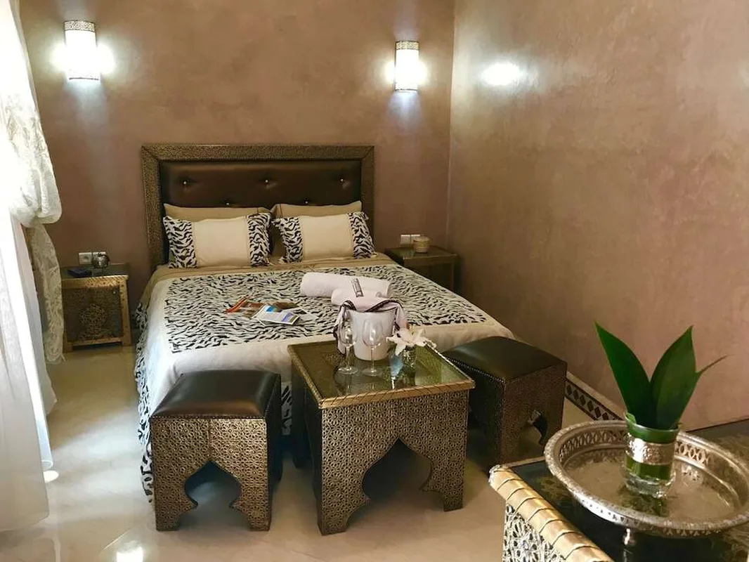 Riad Miral — hoofdfoto