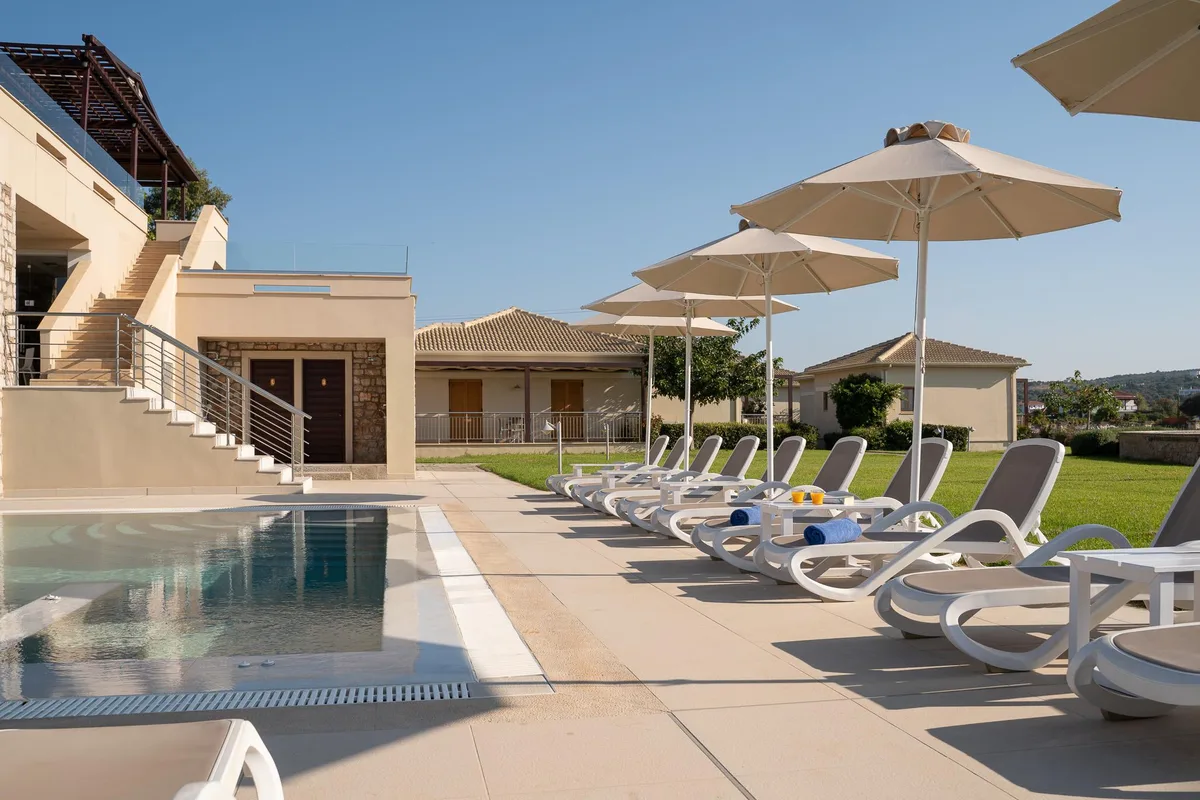 Niriides Villas — hoofdfoto