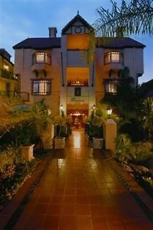 Court Classique Suite Hotel — hoofdfoto