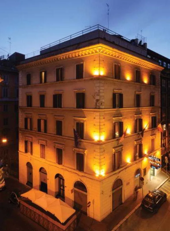 Hotel Patria, hoofdfoto