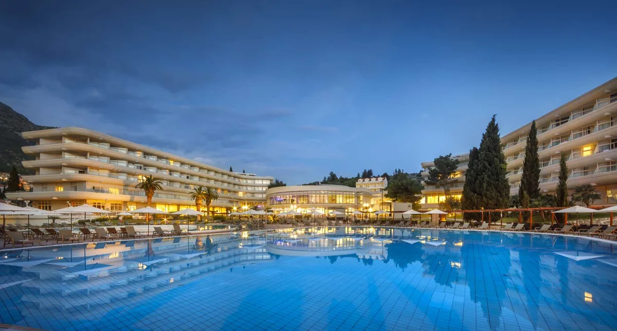 Remisens Hotel Albatros — hoofdfoto