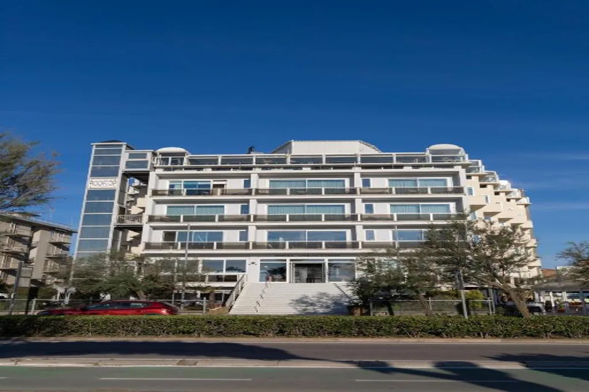 Ambasciatori — hoofdfoto