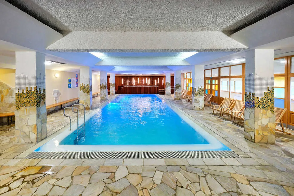 Hotel Planja — hoofdfoto