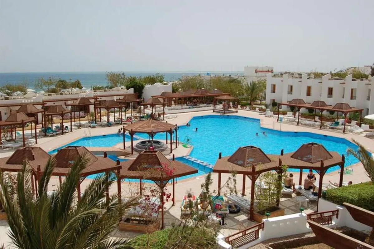 Menaville Resort — hoofdfoto