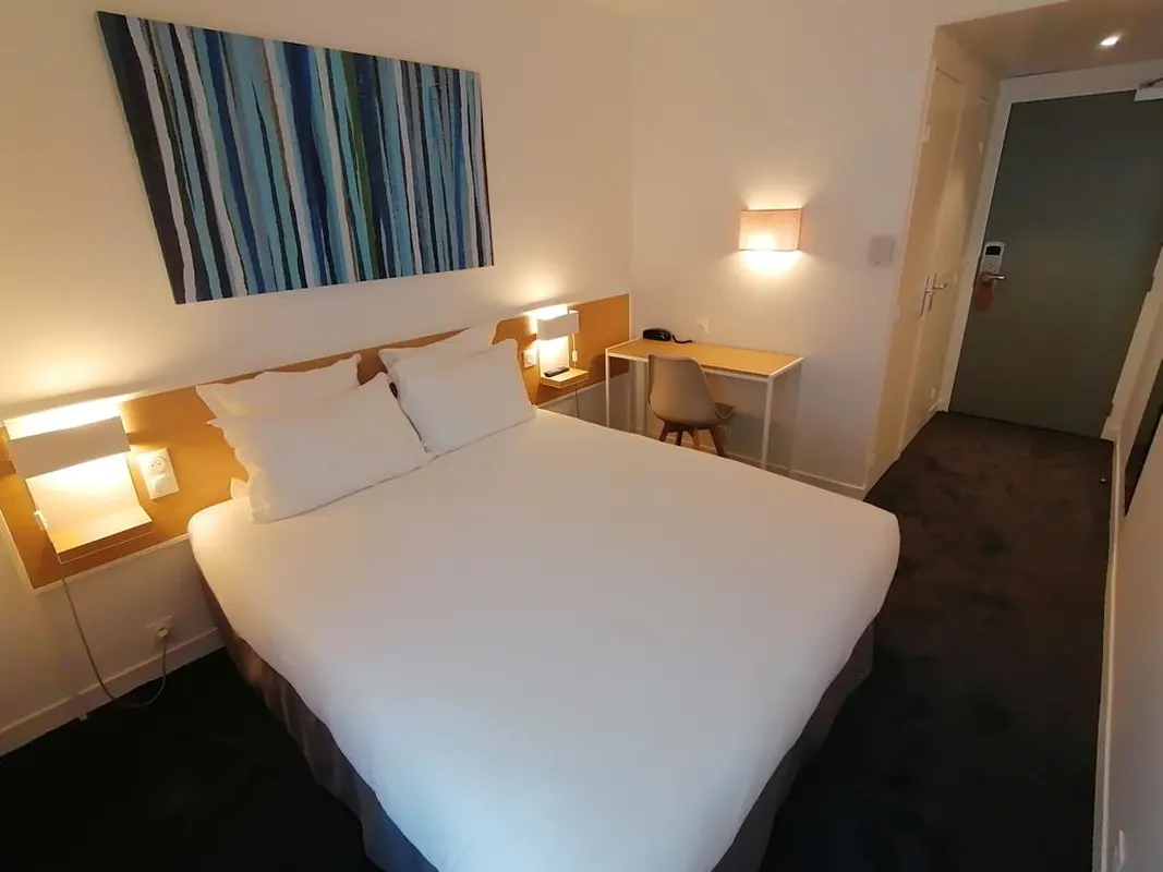 Paris Louis Blanc — hoofdfoto