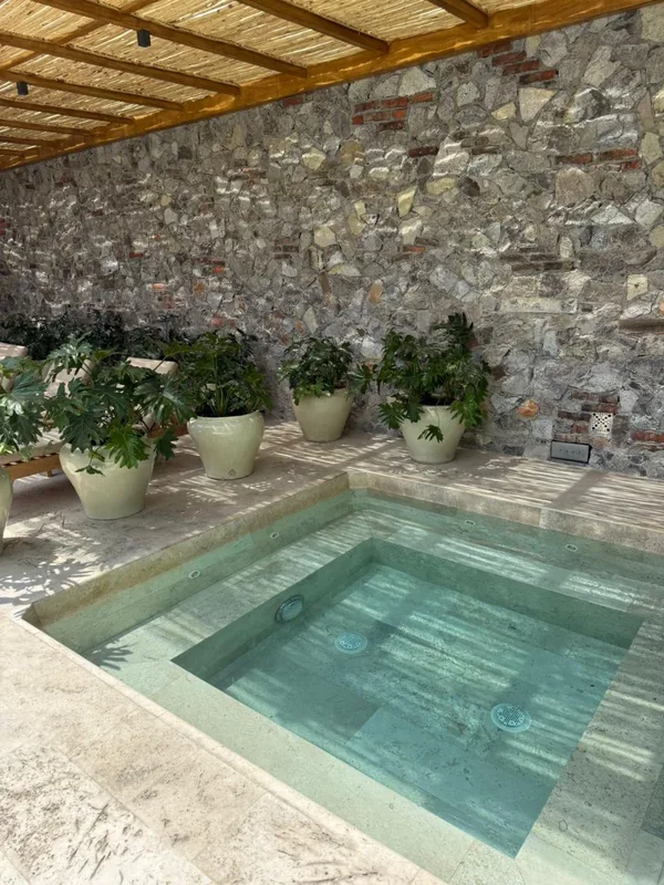Boutique Casareyna, hoofdfoto