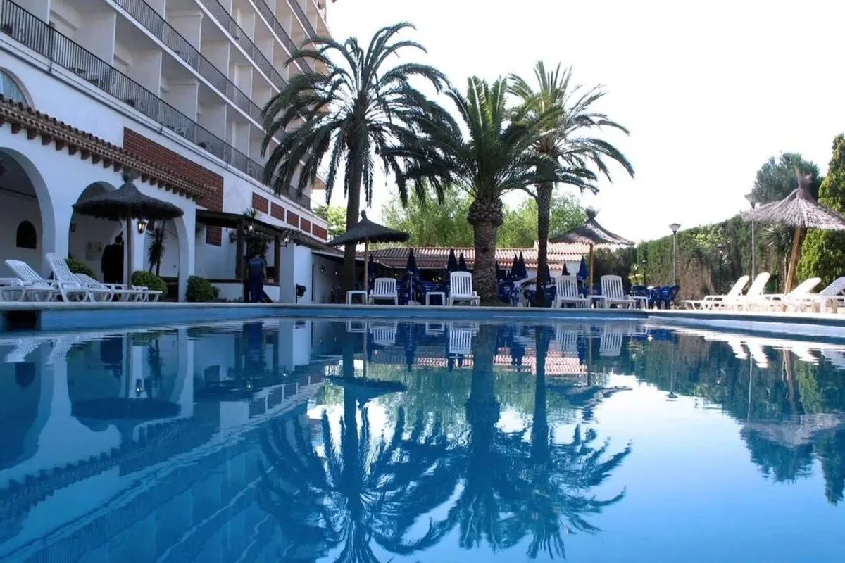 Ohtels San Salvador — hoofdfoto