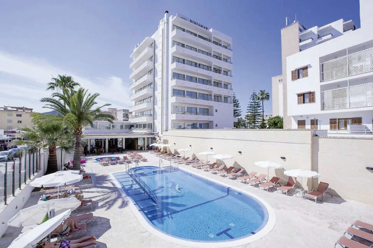 Hotel Biniamar — hoofdfoto