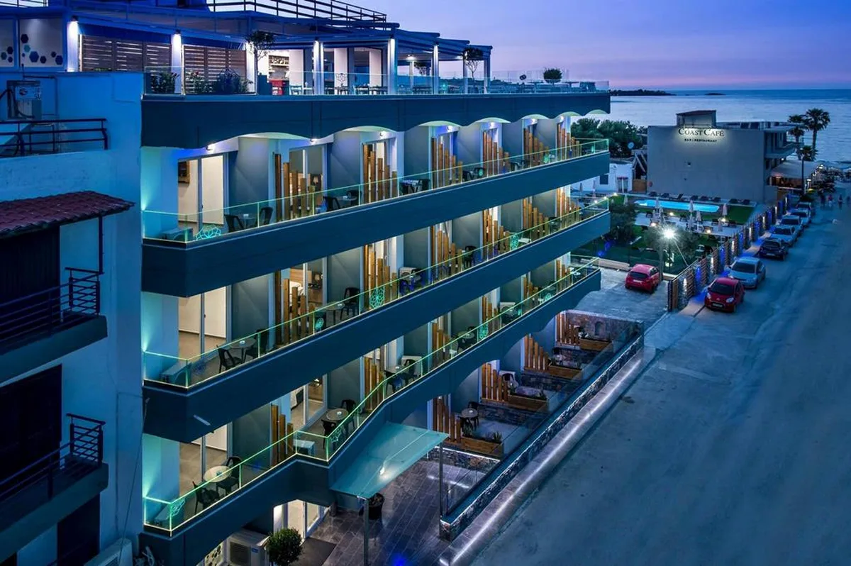 Enorme Infinity Beach — hoofdfoto