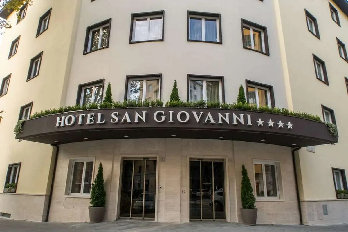Hotel San Giovanni Rome — hoofdfoto