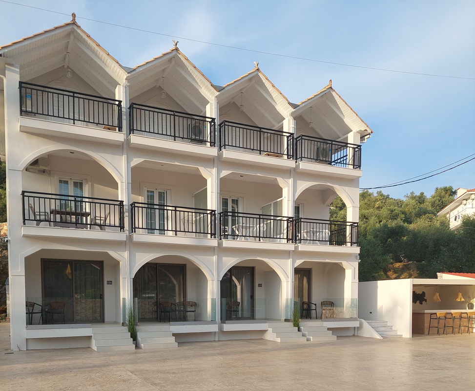 Avra Suites & Apartments — hoofdfoto