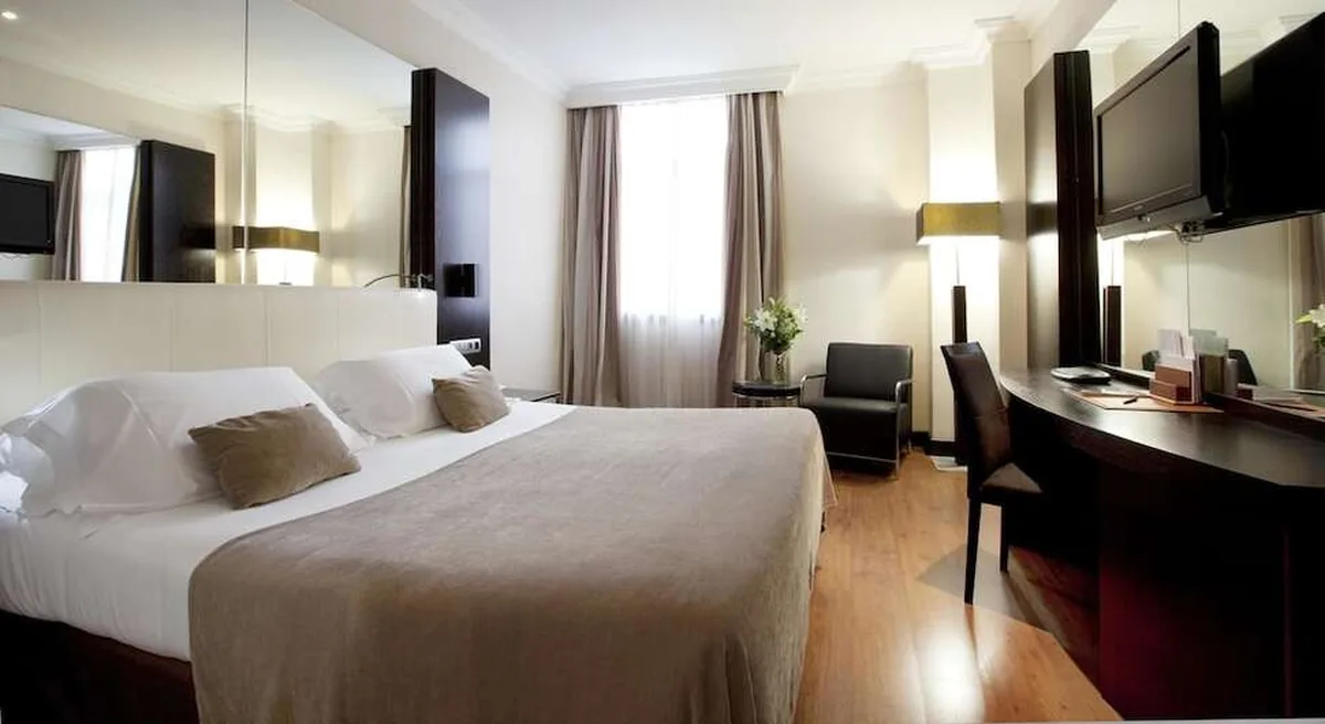Hotel Saray — hoofdfoto