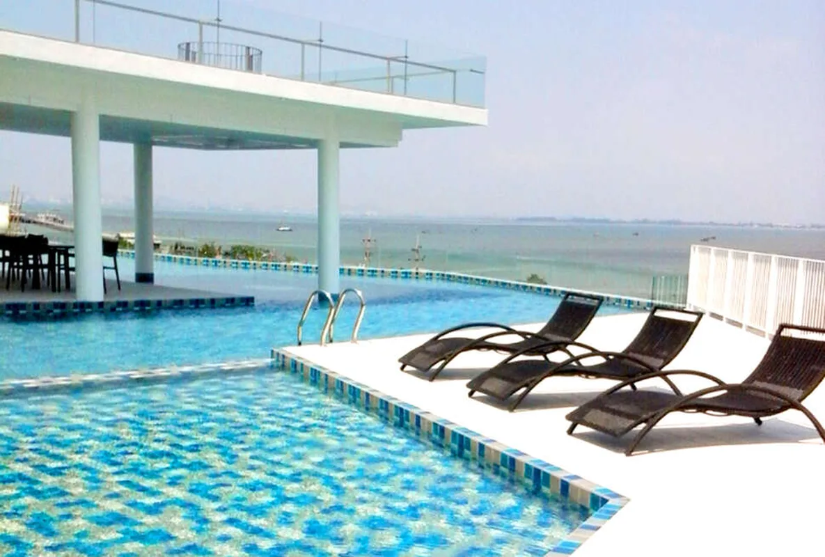 Tsix5 Hotel — hoofdfoto