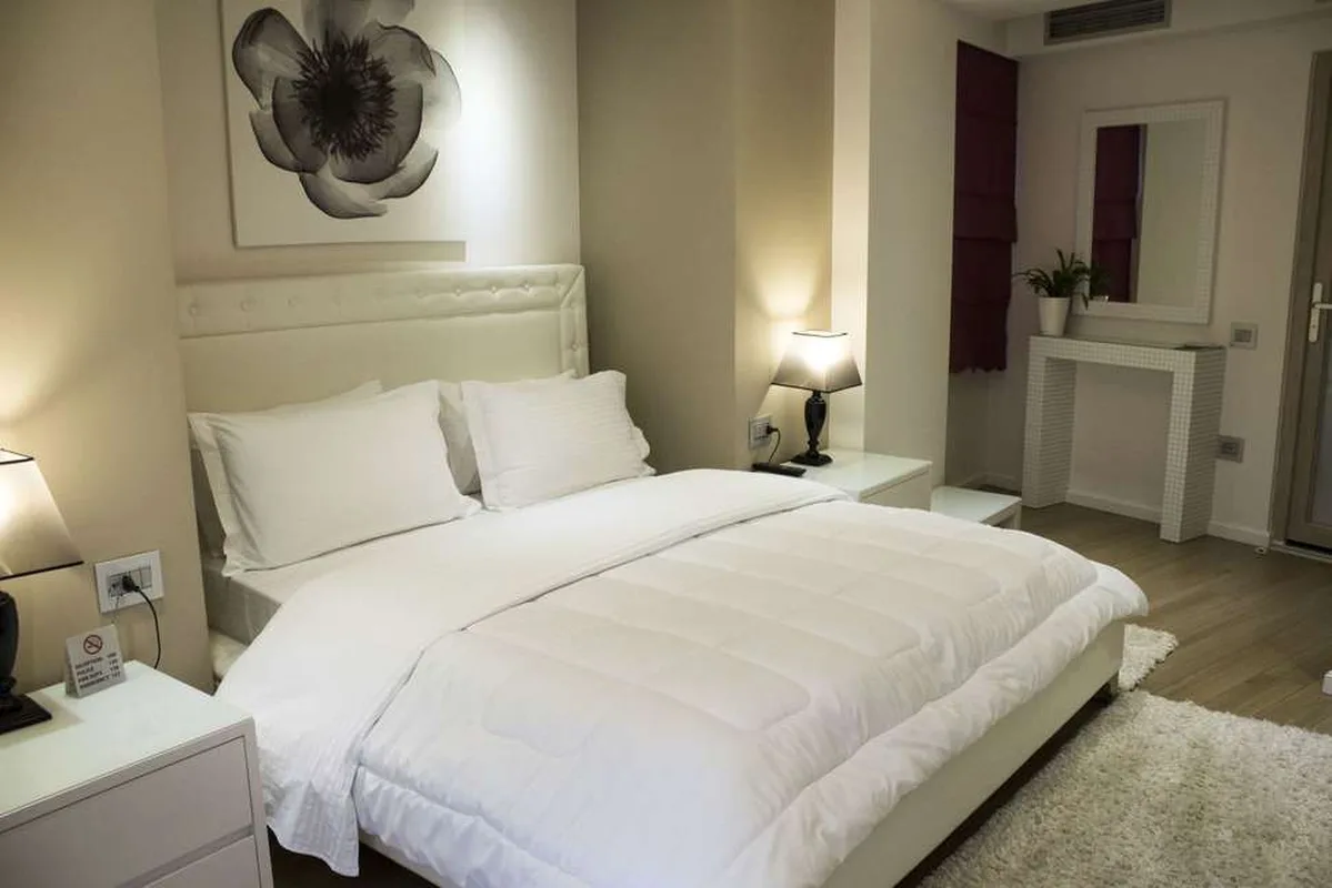 Demi Hotel — hoofdfoto