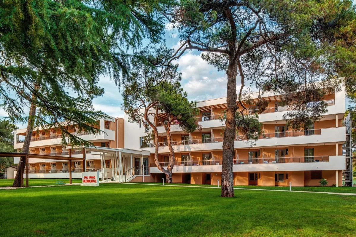 Apartments Kanegra Plava Laguna — hoofdfoto