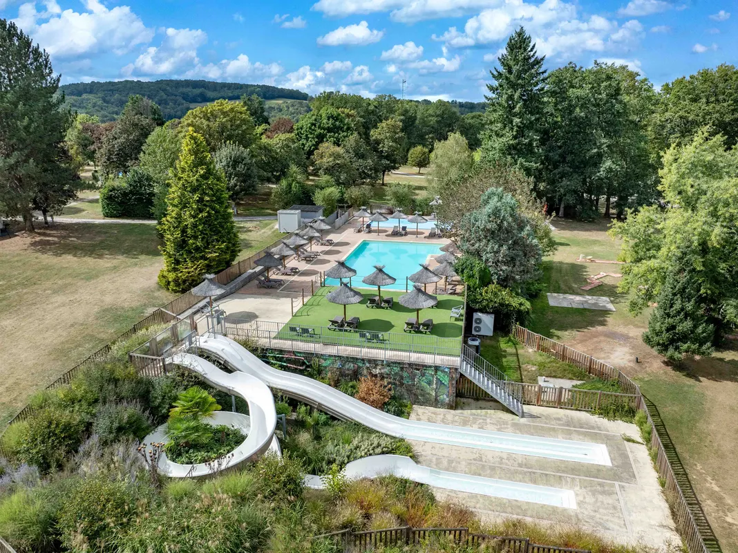 Camping Les Gorges Du Chambon — hoofdfoto