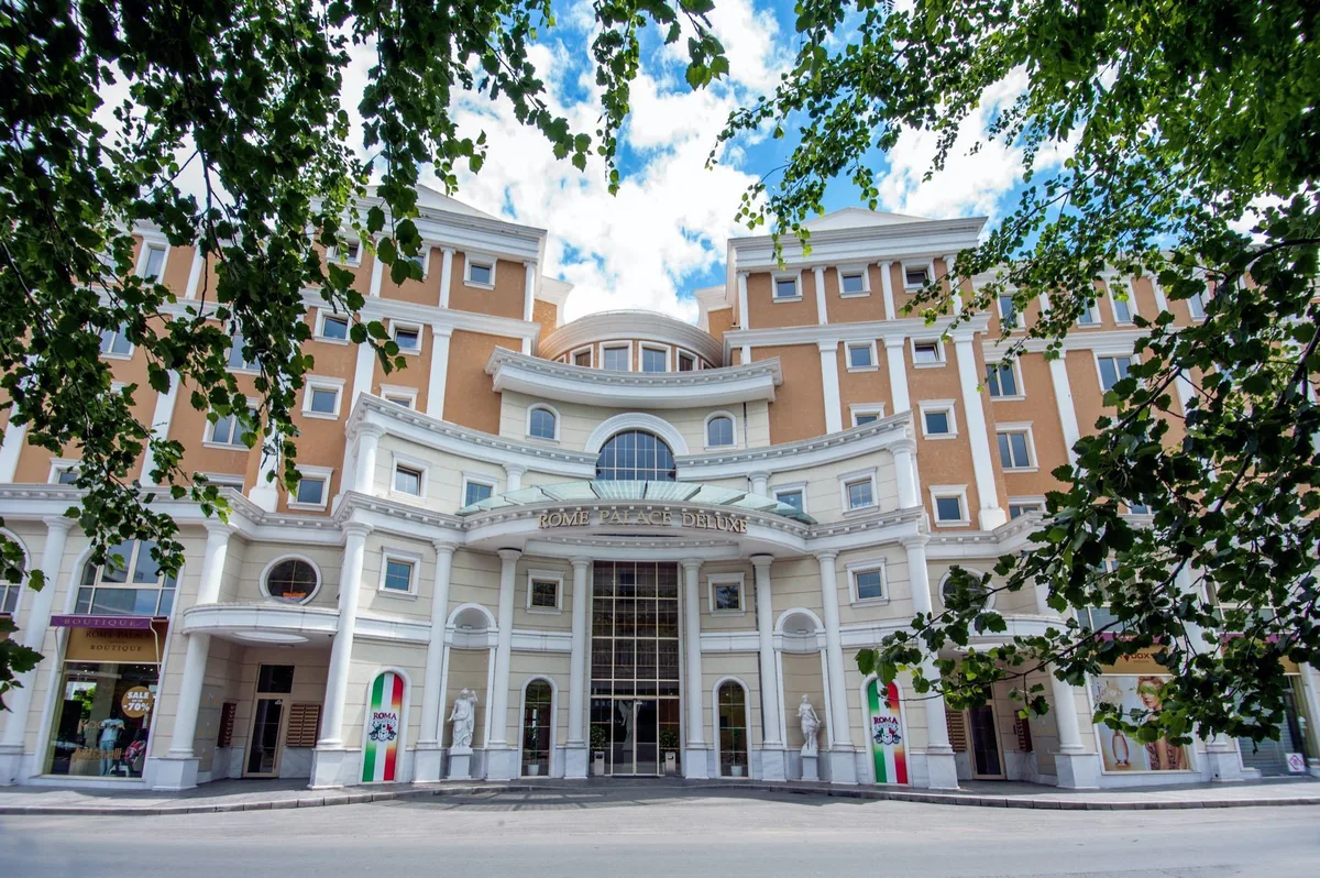 Hotel Roma Palace Deluxe — hoofdfoto