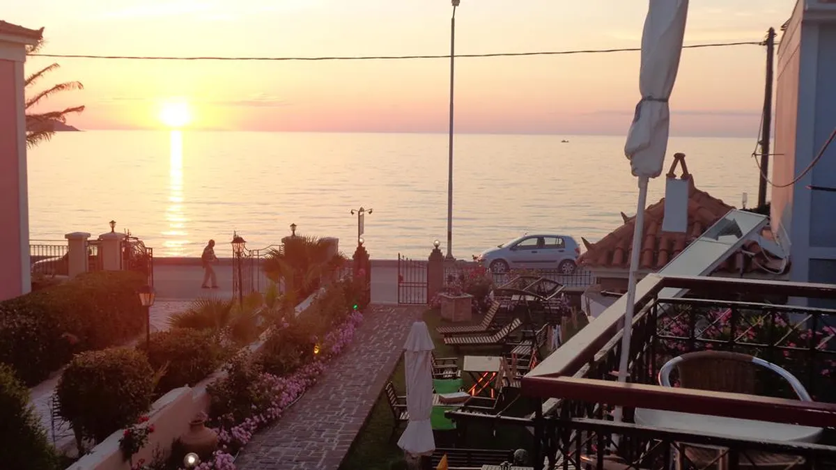 Niki Studios Seafront — hoofdfoto