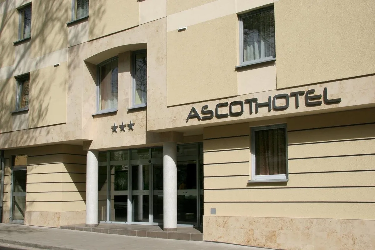 Ascot — hoofdfoto