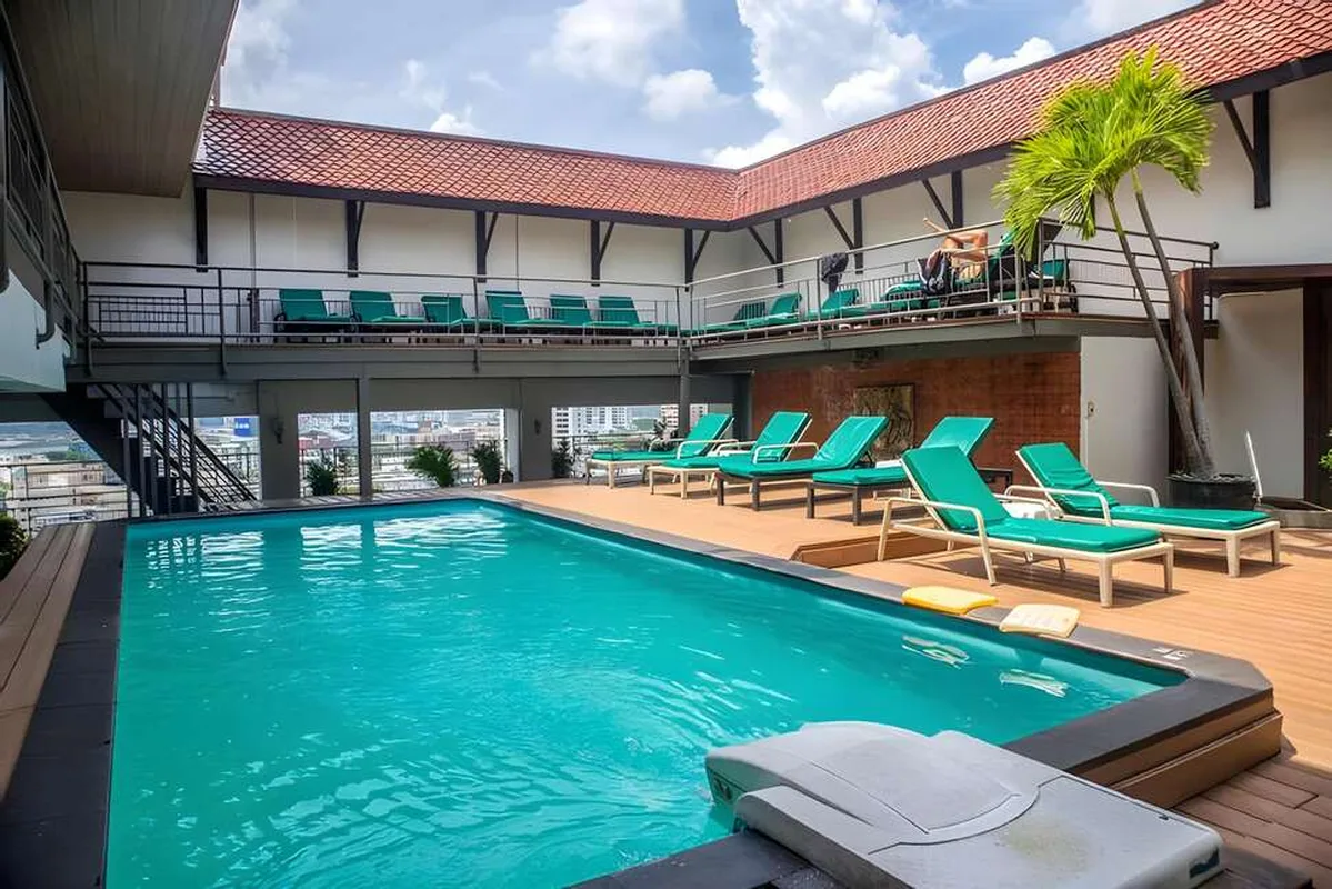 Pinnacle Lumpinee Park Hotel — hoofdfoto