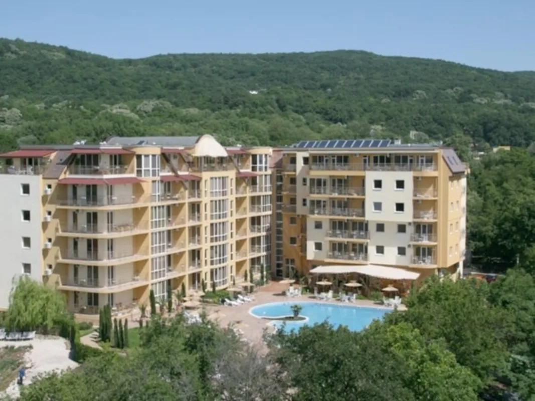 Joya Park Hotel — hoofdfoto