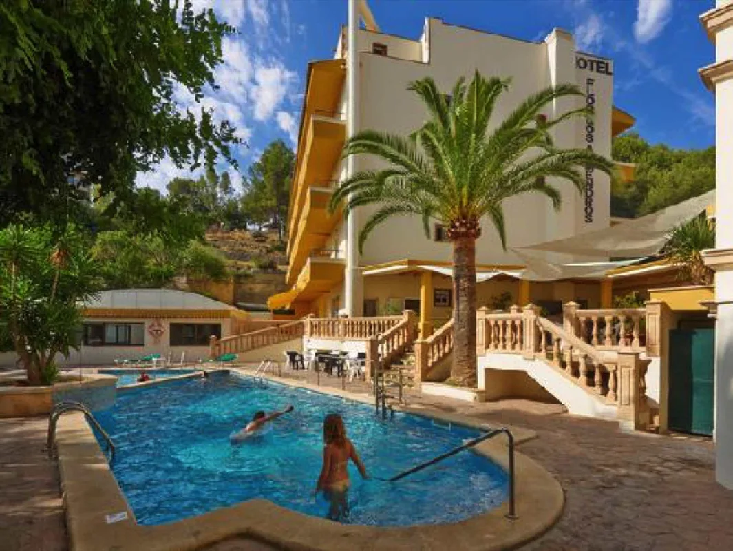 Flor Los Almendros Hotel — hoofdfoto