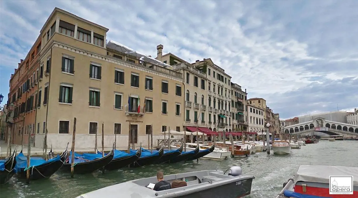 H10 Palazzo Canova — hoofdfoto